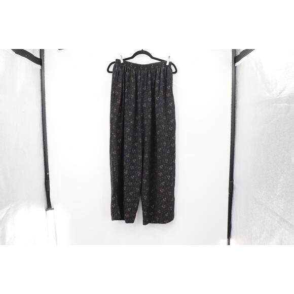 Vintage Plus Preferred Black Wide Leg Crop Pants. - Picture 5 of 9